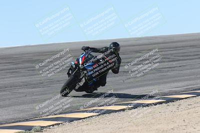 media/Oct-13-2025-Moto Forza (Mon) [[a66d839500]]/4-C Group/Session 2 (Bowl)/